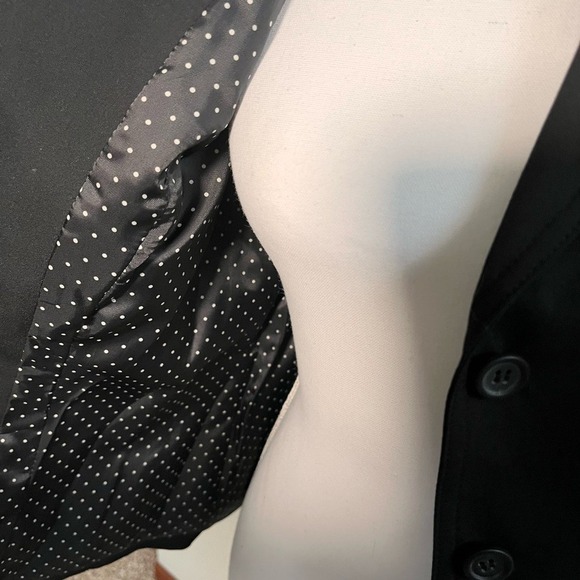 The Limited Elegant Black Suit Jacket | Classic Tailored Blazer - Picture 2 of 5